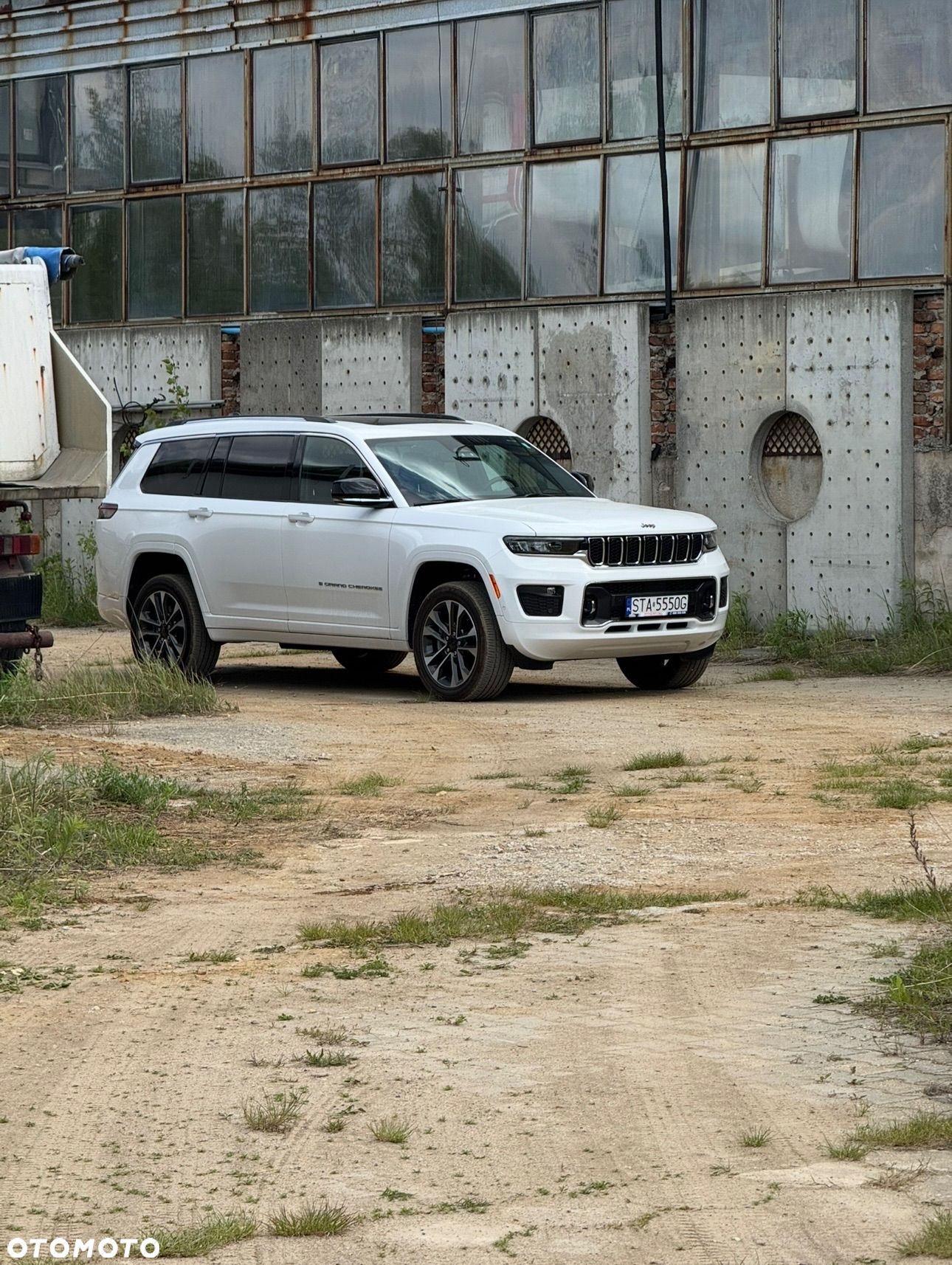 Jeep Grand Cherokee - 1