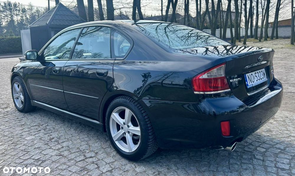 Subaru Legacy - 2