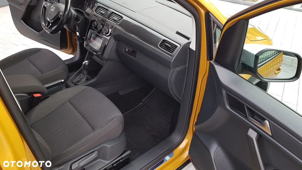 Volkswagen Caddy 2.0 TDI Alltrack DSG - 16