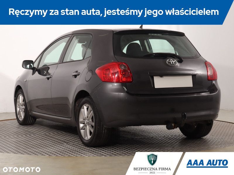 Toyota Auris - 6