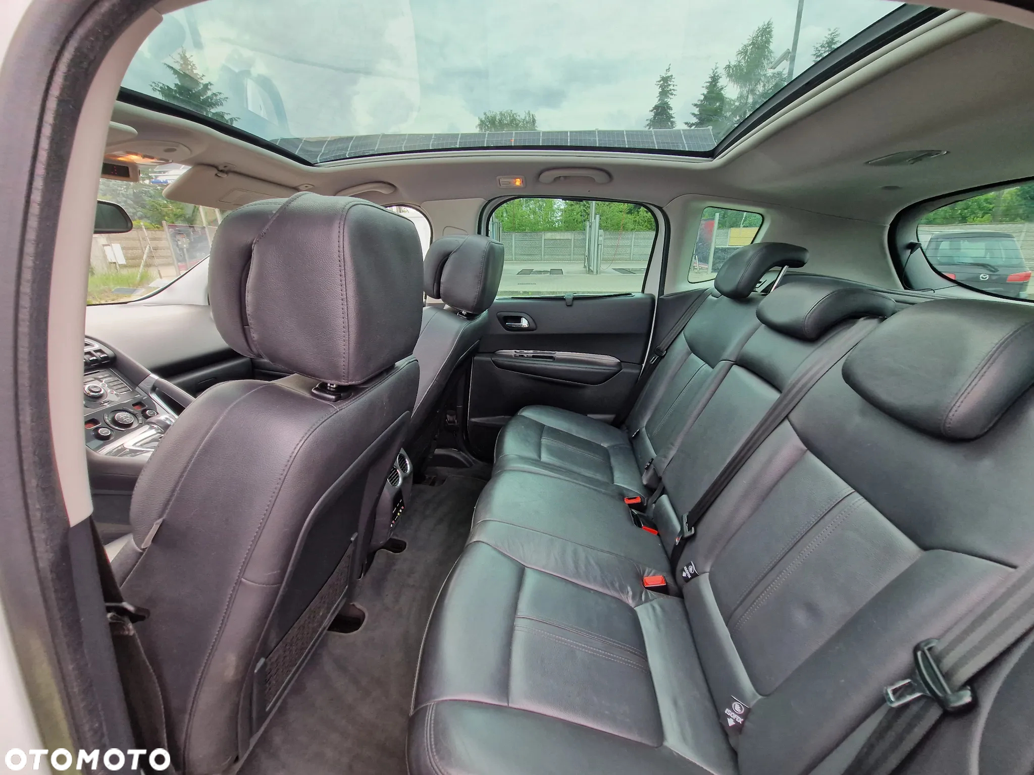 Peugeot 3008 2.0 HDi HYbrid4 - 15
