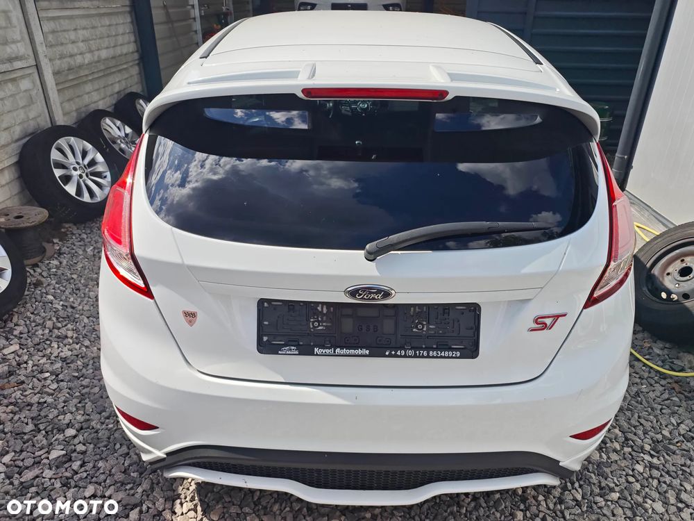 Ford Fiesta 1.6 EcoBoost ST - 6