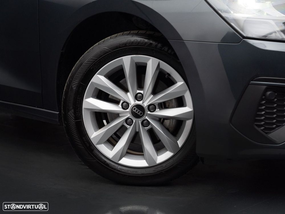 Audi A3 Sportback 30 TDI — fotografia 8