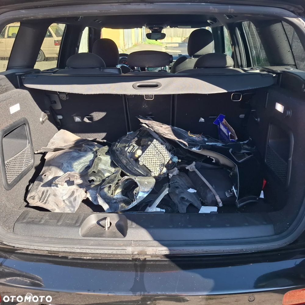 MINI Clubman One - 13