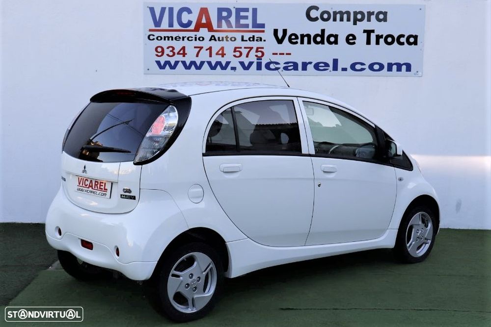 Mitsubishi i-MiEV Invite - 5