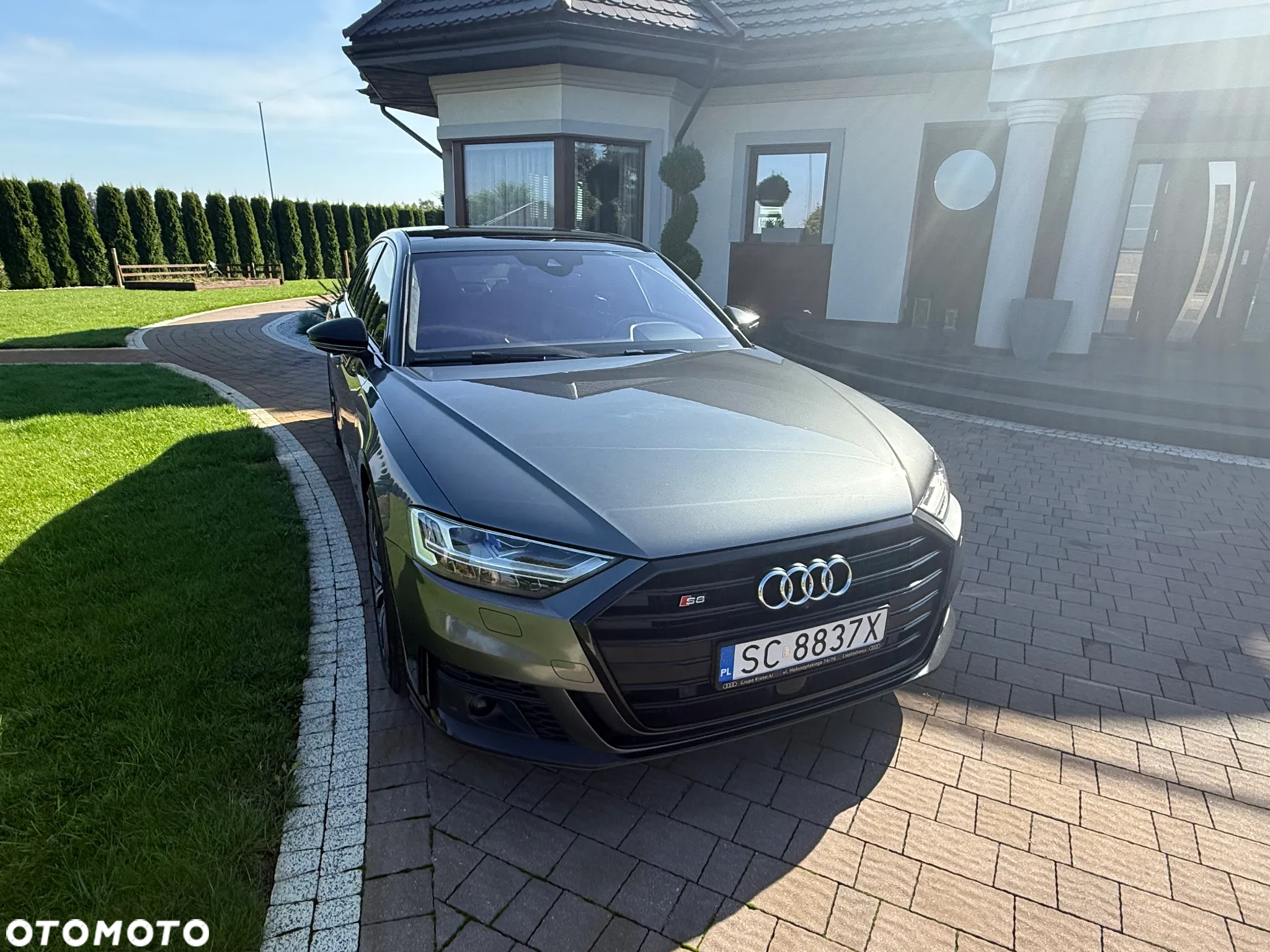 Audi A8 - 2