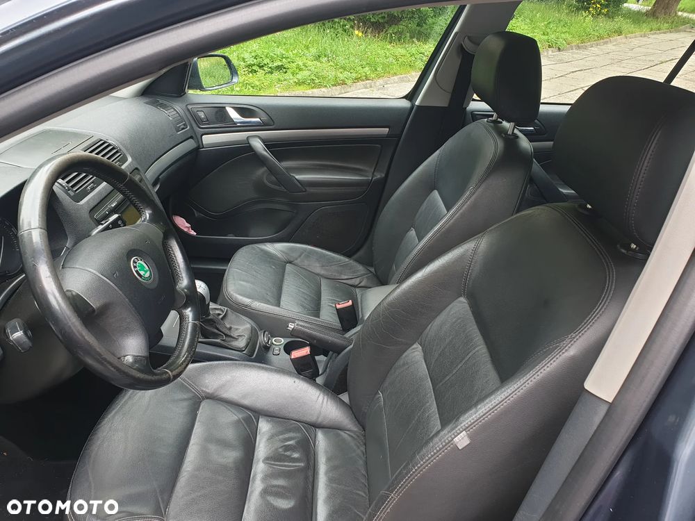 Skoda Octavia 2.0 FSI 4x4 - 5