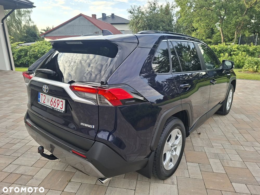 Toyota RAV4 - 10