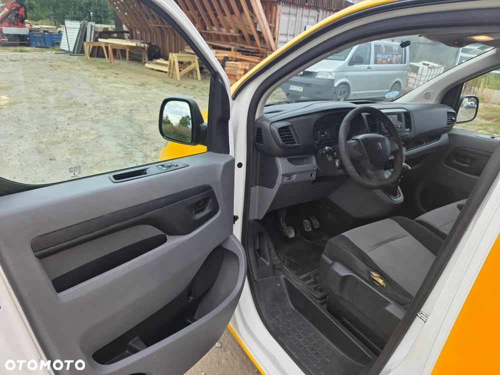 Peugeot Expert - 8