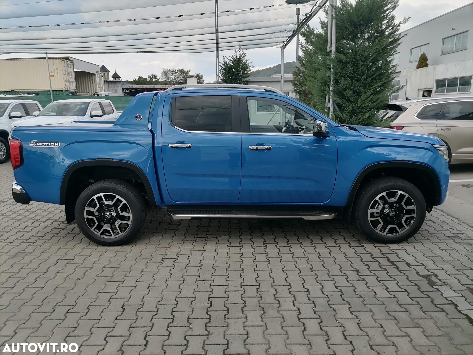 Volkswagen Amarok 3.0 TDI 241 CP 10AT 4M Aventura - 3