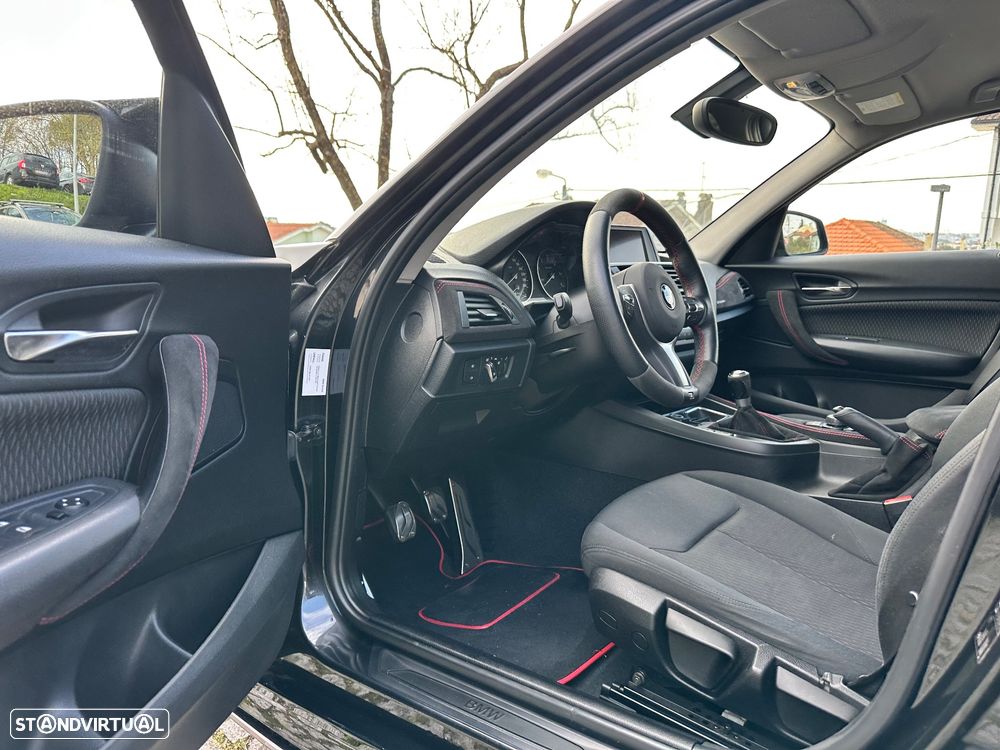 BMW 116 d Pack M - 21