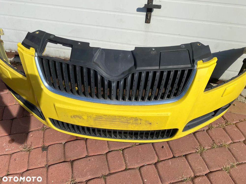 ZDERZAK PRZEDNI KOMPLETNY SKODA FABIA II 2 - 2