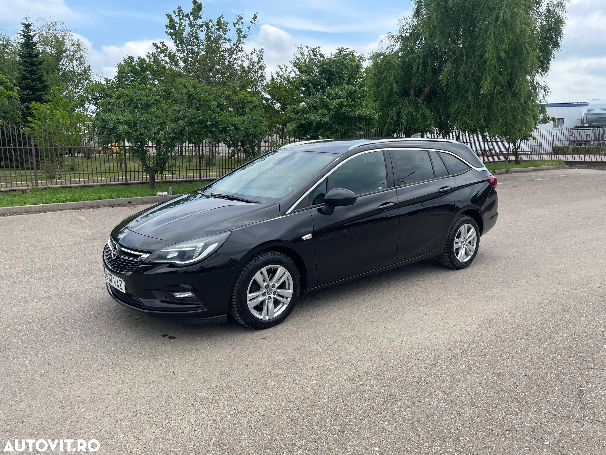 Opel Astra 1.6 CDTI ECOTEC ECOFlex Start/Stop Innovation - 3