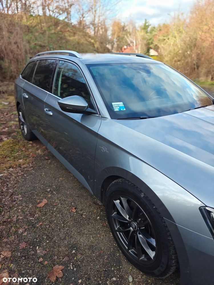 Skoda Superb 2.0 TSI L&K DSG - 2