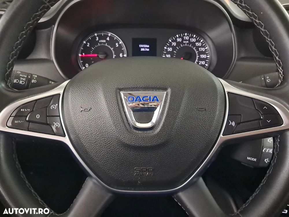 Dacia Duster TCe 90 Essential - 19