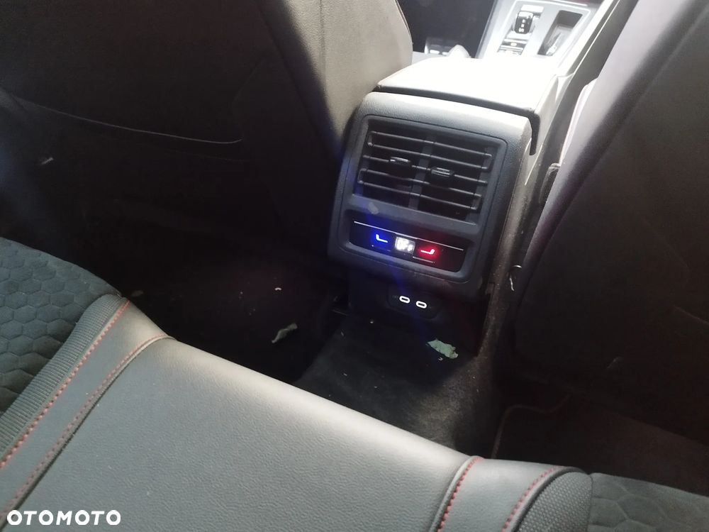 Volkswagen Golf 2.0 TSI OPF DSG GTI Clubsport - 12