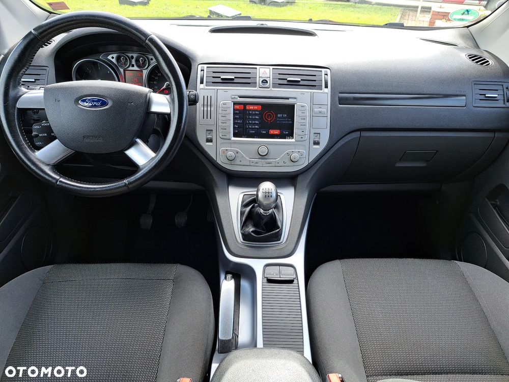 Ford Kuga - 20