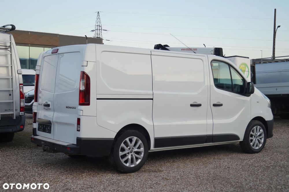 Renault Trafic - 10
