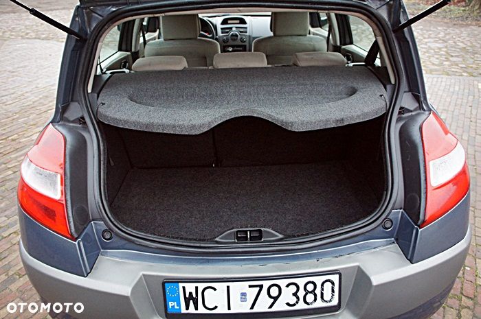 Renault Megane 1.4 Avantage - 17