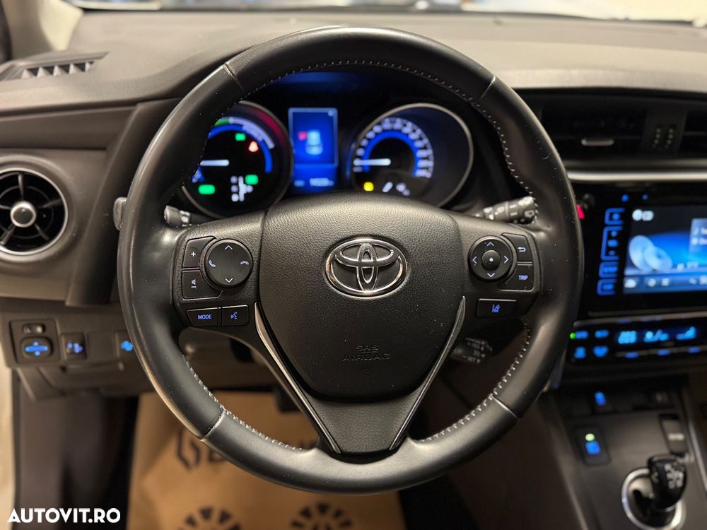 Toyota Auris ver-1-8-vvt--i-automatik-style-selection - 21