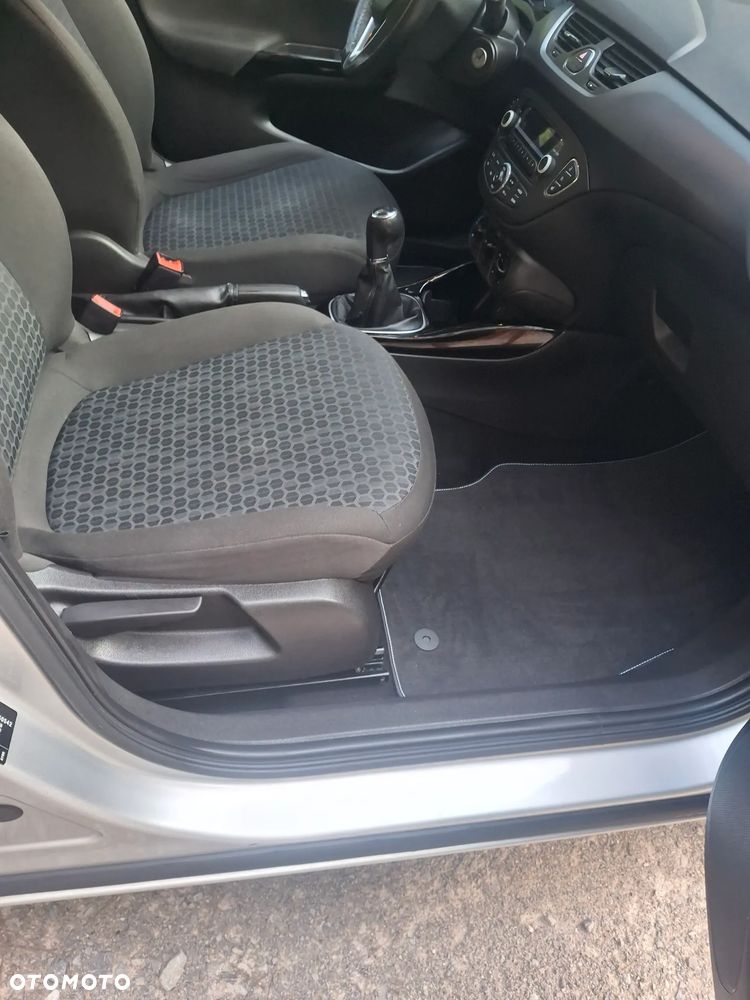 Opel Corsa - 12