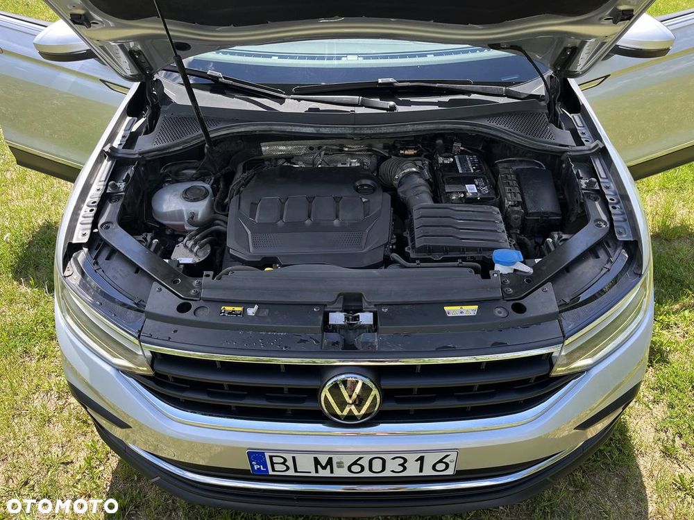 Volkswagen Tiguan - 11