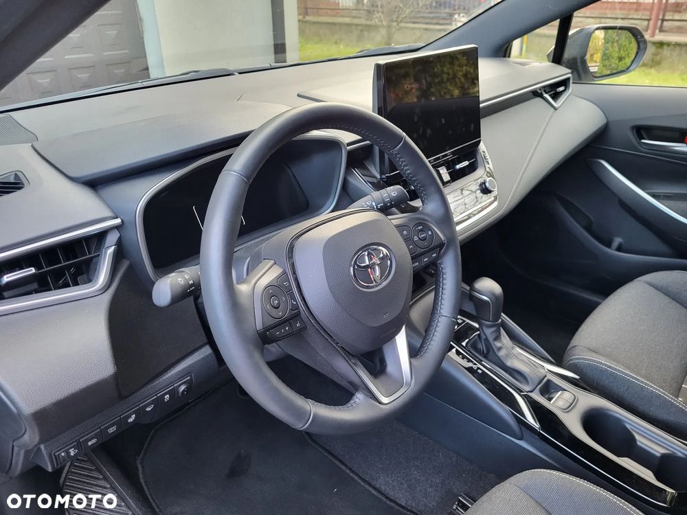 Toyota Corolla 1.8 Hybrid Style - 22