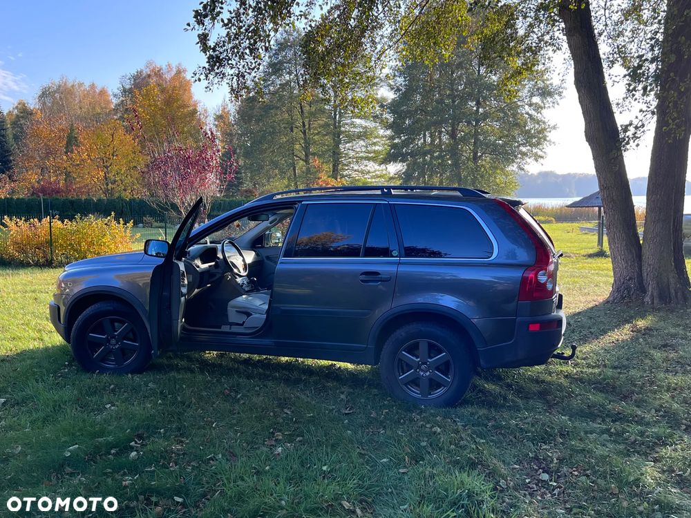 Volvo XC 90 2.4 D5 Momentum - 11