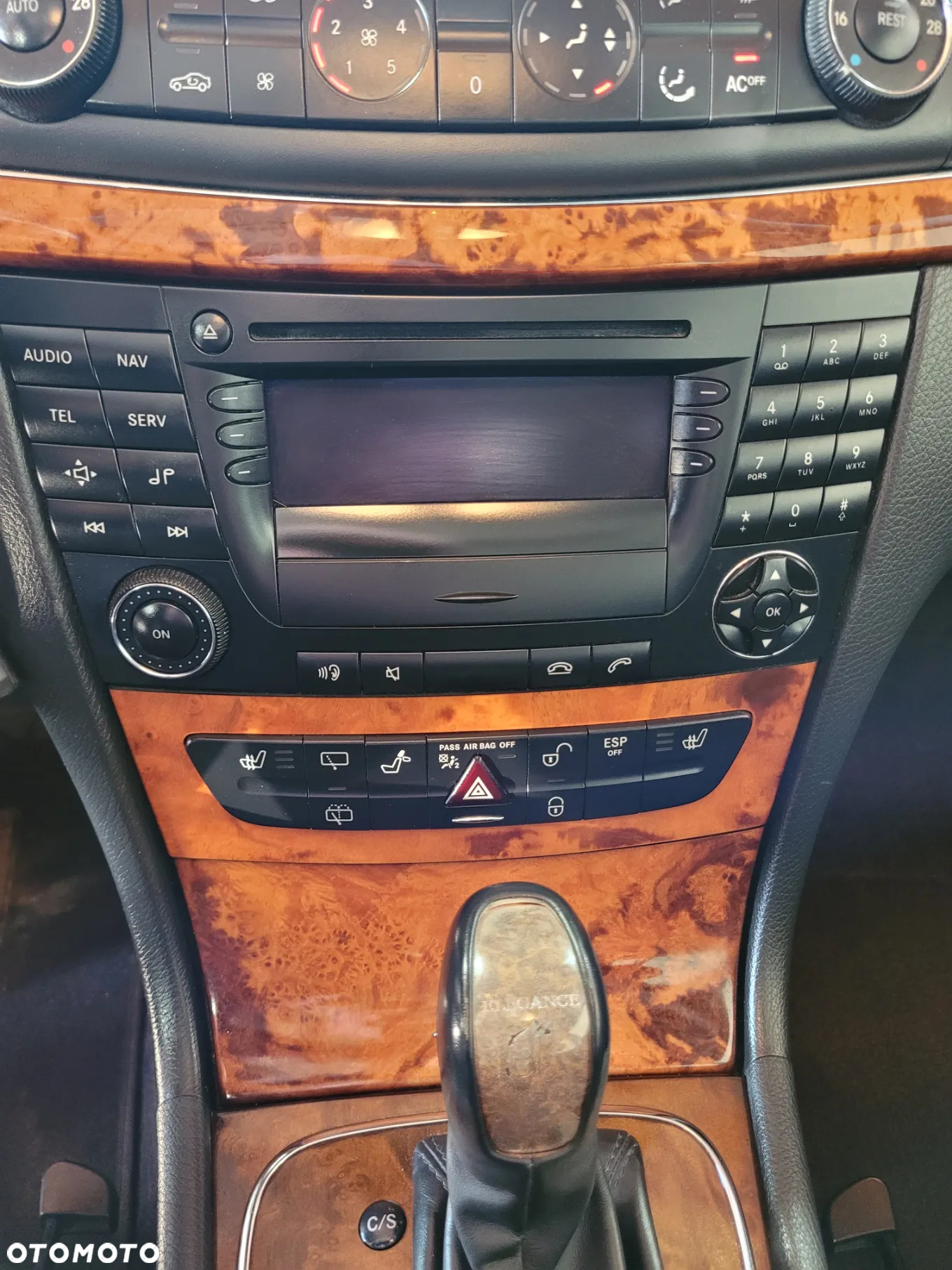 Mercedes-Benz Klasa E 200 T Kompressor Automatik Elegance - 22