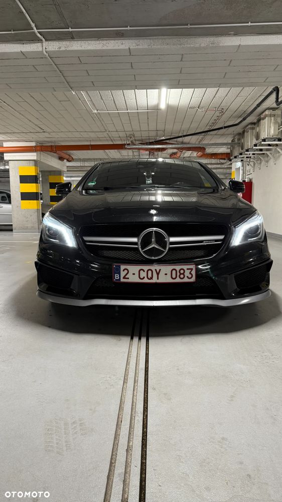 Mercedes-Benz CLA AMG 45 4Matic 7G-DCT - 5