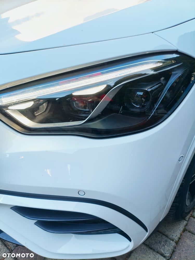 Mercedes-Benz GLA 200 AMG Line - 8