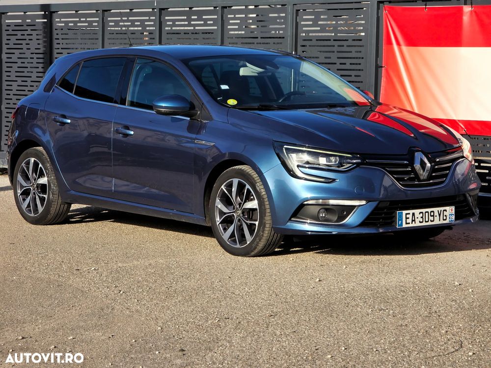 Renault Megane dCi 110 FAP EDC BOSE Edition - 10