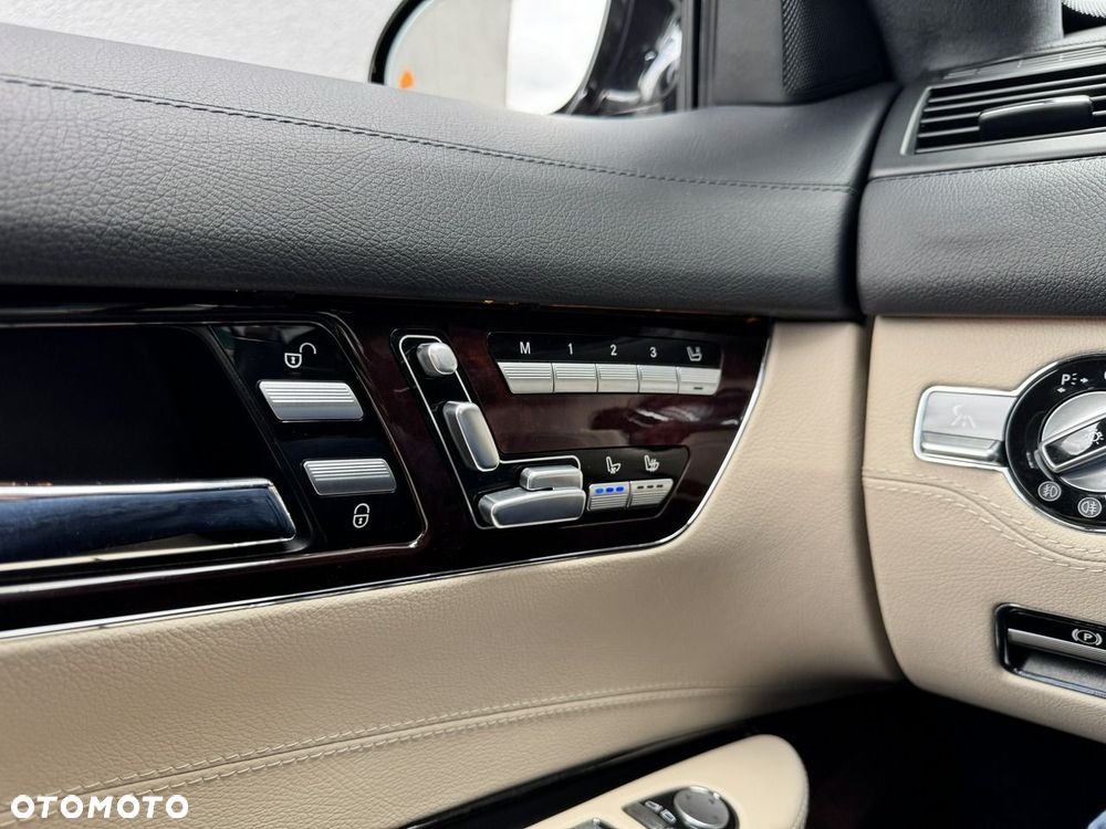 Mercedes-Benz CL 500 4Matic 7G-TRONIC - 30