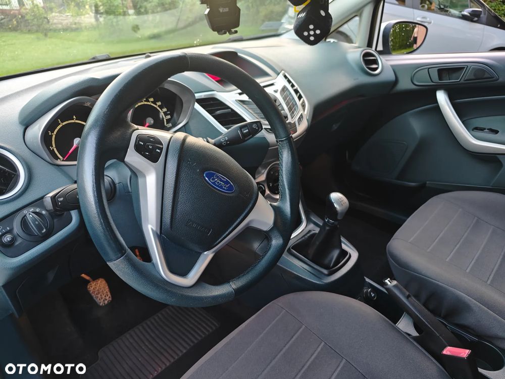 Ford Fiesta 1.25 Trend - 5