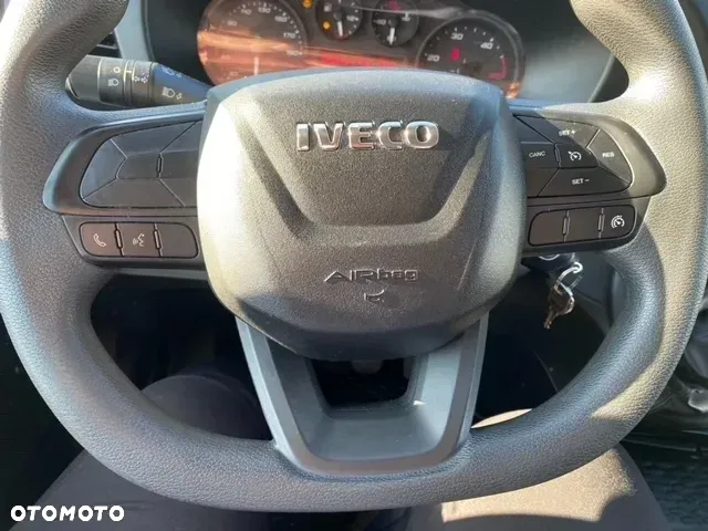 Iveco Daily kontener z windą 35S14 2,3 140 KM klima tempomat - 15