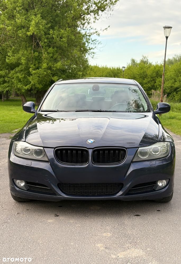 BMW Seria 3 318d - 2