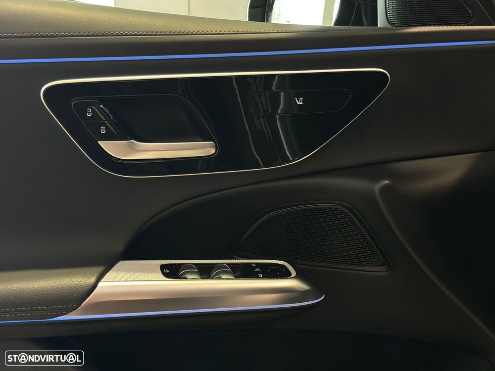 Mercedes-Benz E 300 de 4Matic All-Terrain - 12