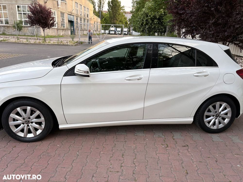 Mercedes-Benz A 180 - 4
