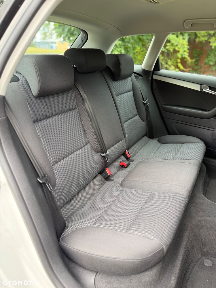 Audi A3 Sportback 2.0 TDI DPF quattro Attraction - 16