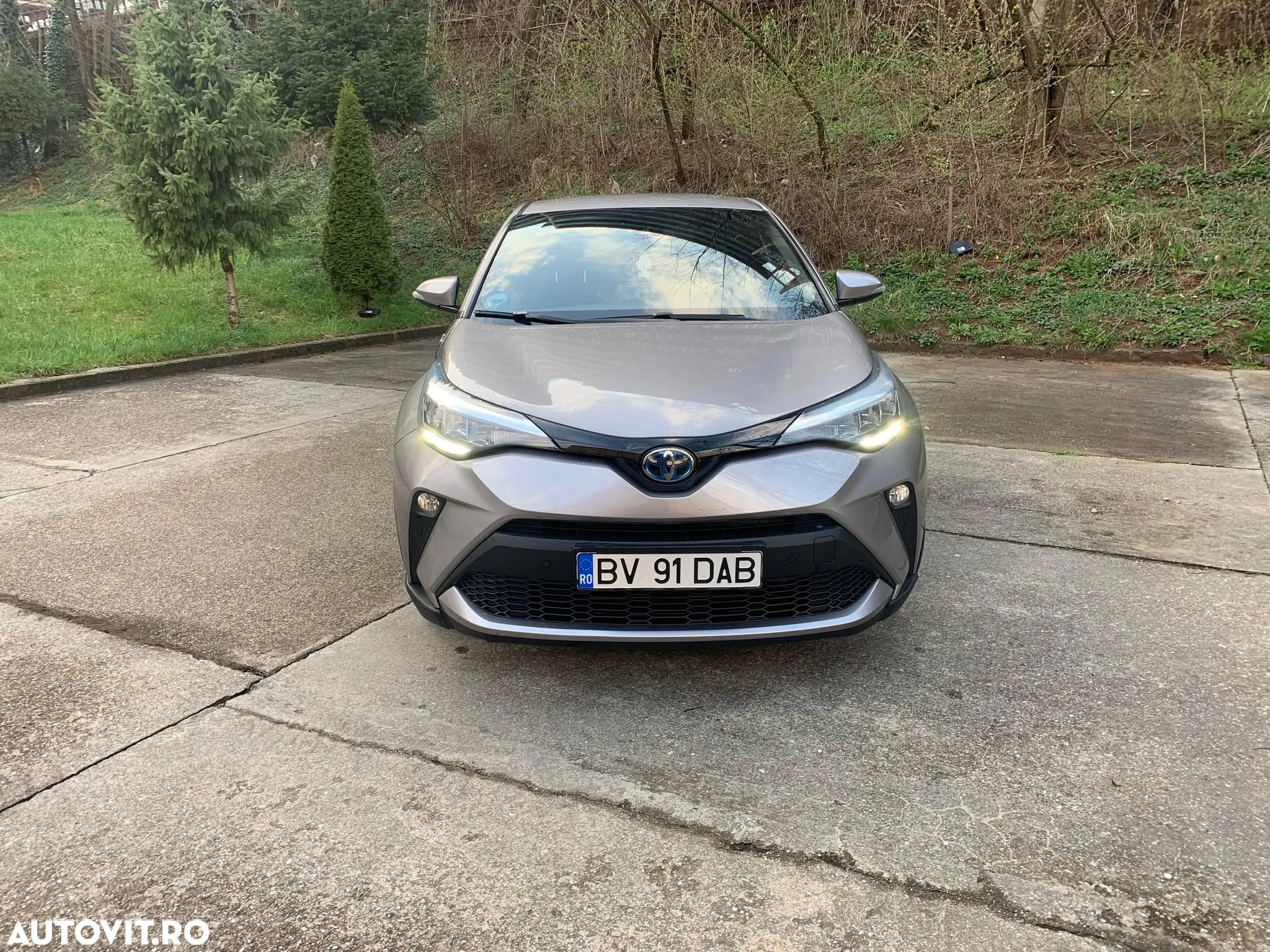 Toyota C-HR 1.8 Hybrid Team Deutschland - 5