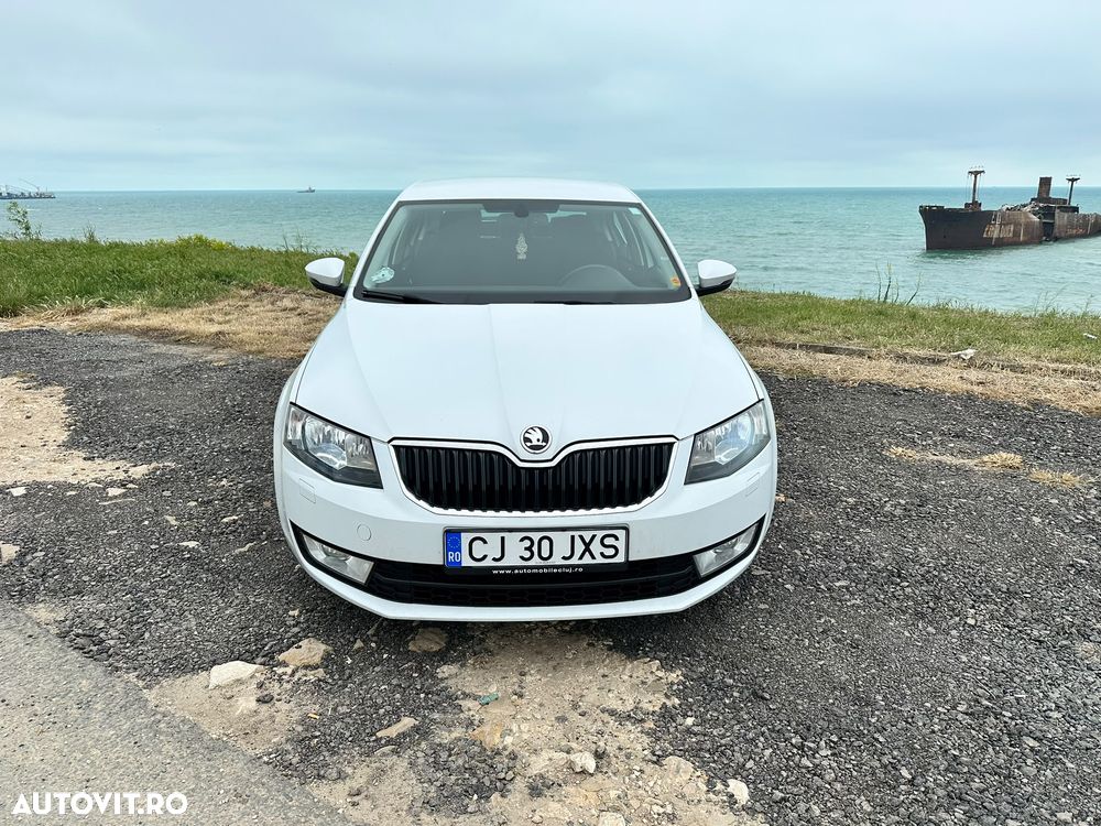 Skoda Octavia 1.4 TSI ELEGANCE - 4