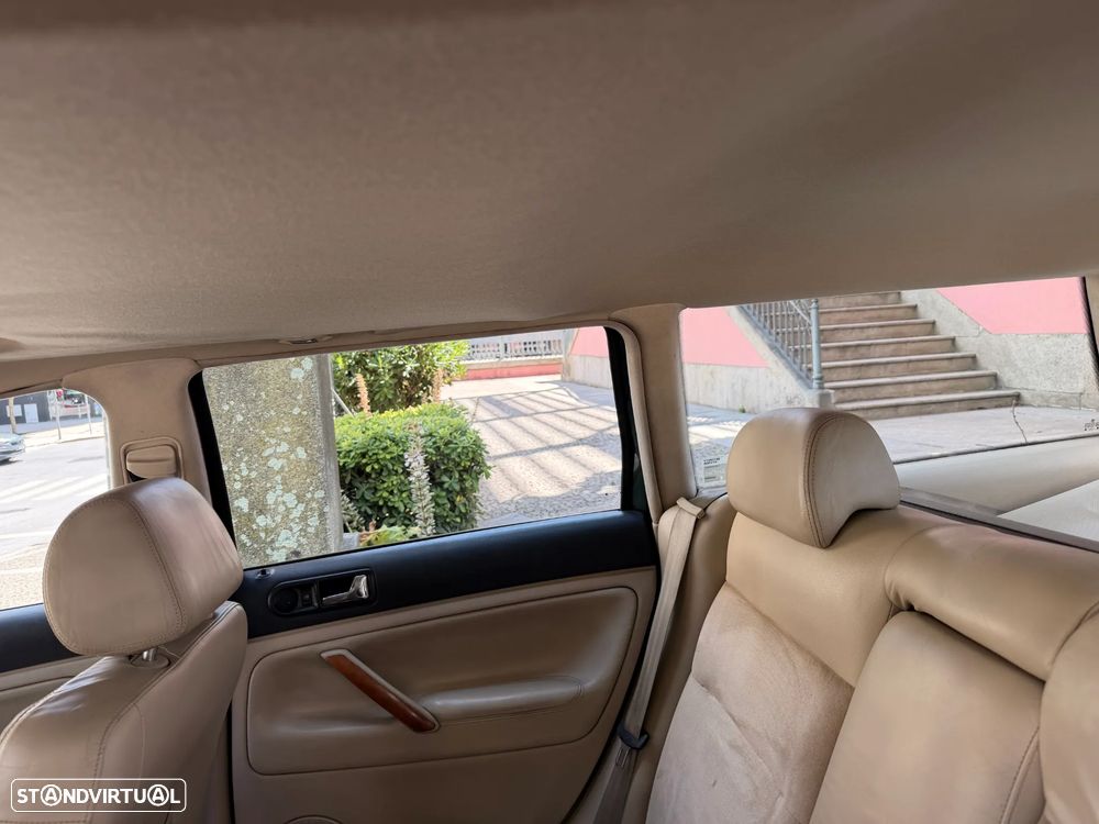 VW Passat Variant 1.9 GT TDI - 16