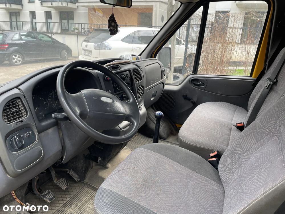 Ford Transit - 3