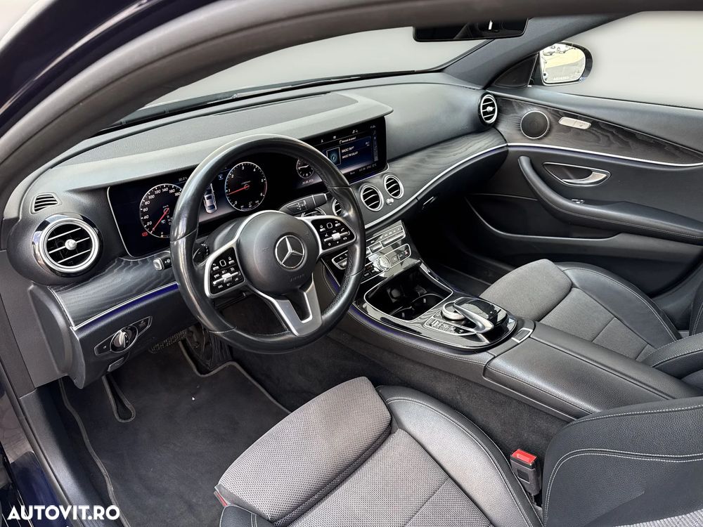 Mercedes-Benz E 220 d 4MATIC Aut. - 3