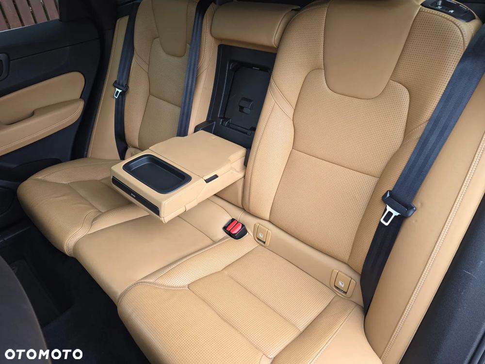 Volvo XC 60 D4 SCR AWD Inscription - 14