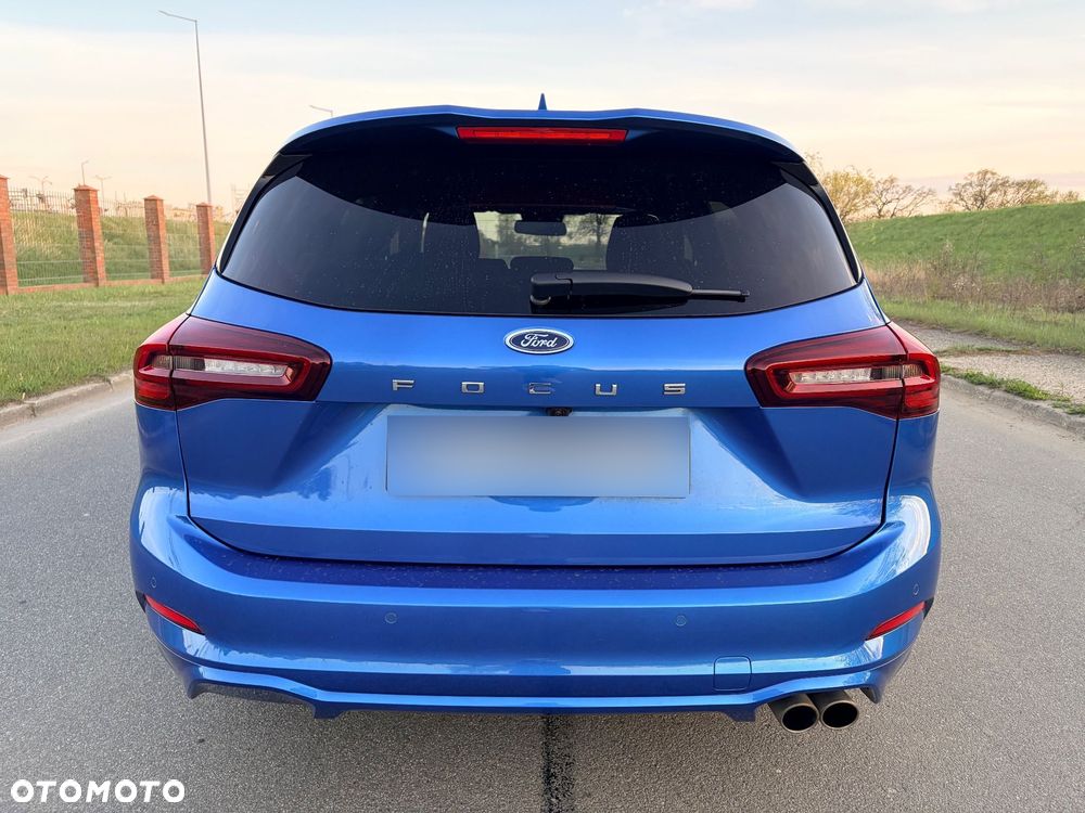 Ford Focus 1.0 EcoBoost mHEV ST-Line X - 11