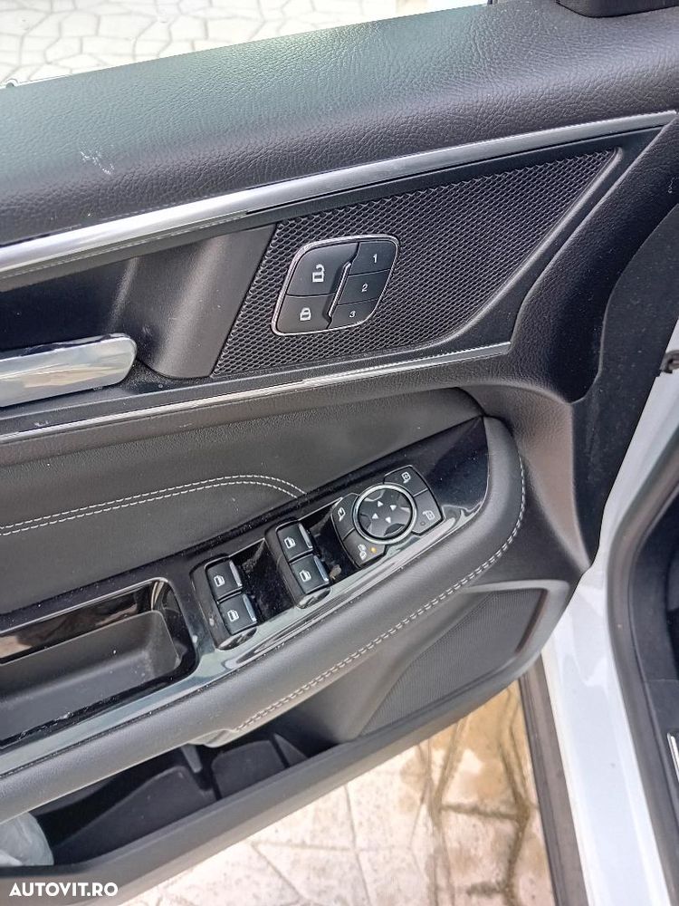 Ford S-Max 2.0 TDCi Powershift Titanium - 11