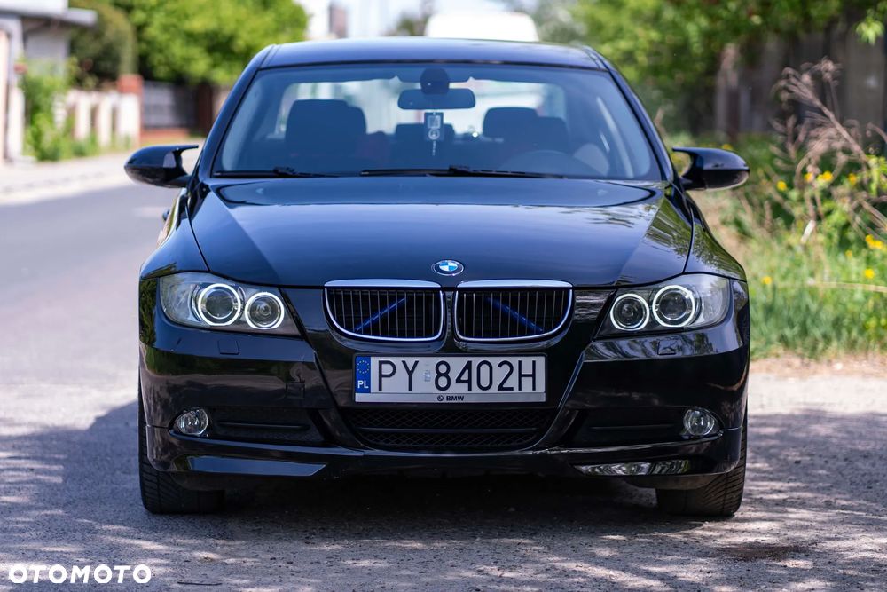 BMW Seria 3 318i Edition Lifestyle - 2