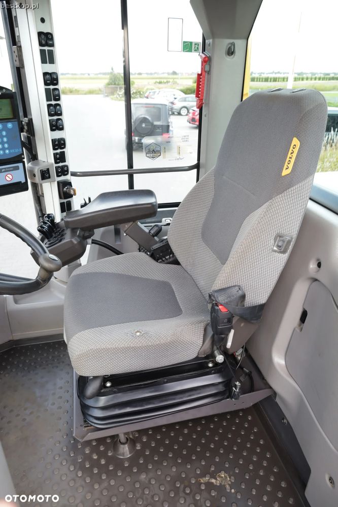 Volvo L120H - 29
