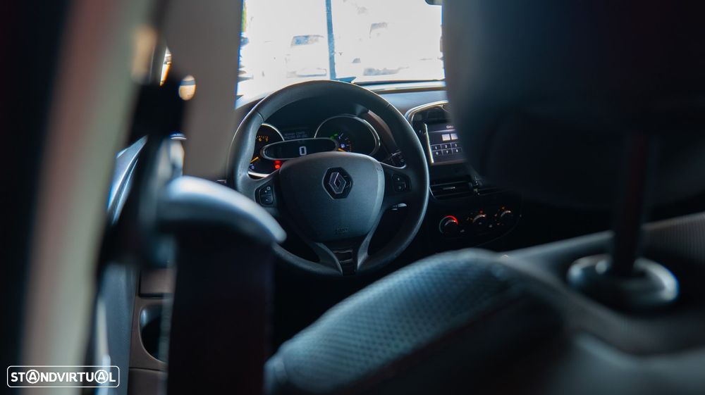 Renault Clio 0.9 TCe Limited - 18